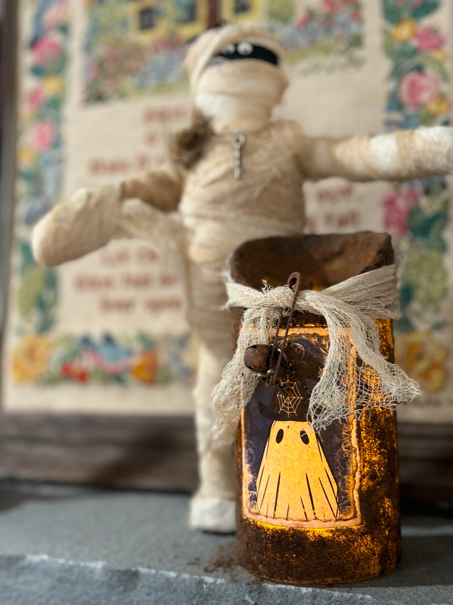 Primitive Halloween Grubby Pillar Candle, Battery Operated Primitive Candle, Handmade Grubby Candle, Autumn Decor, Halloween Ghost Decor