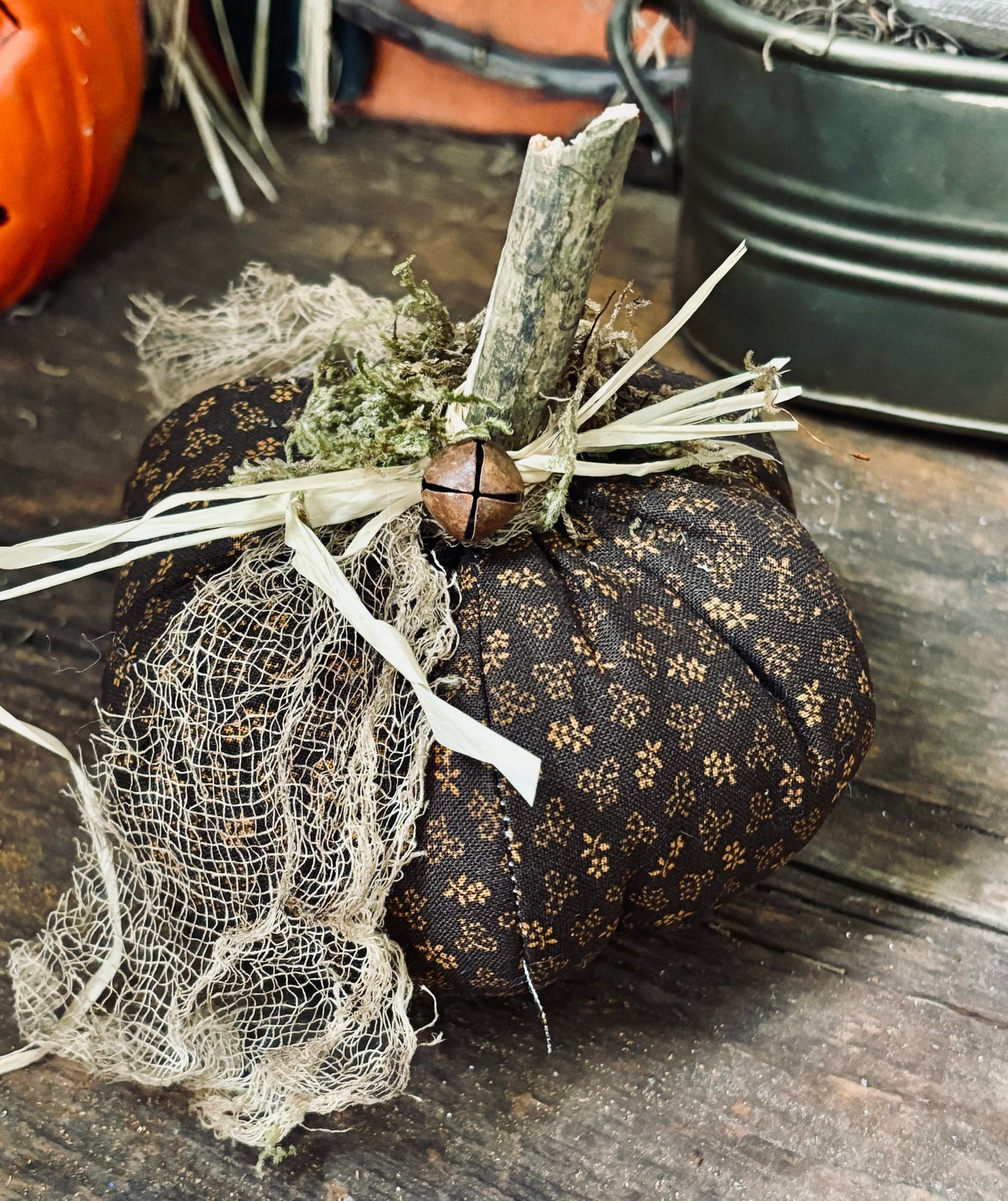 Primitive Farmhouse Pumpkin Autumn Decor