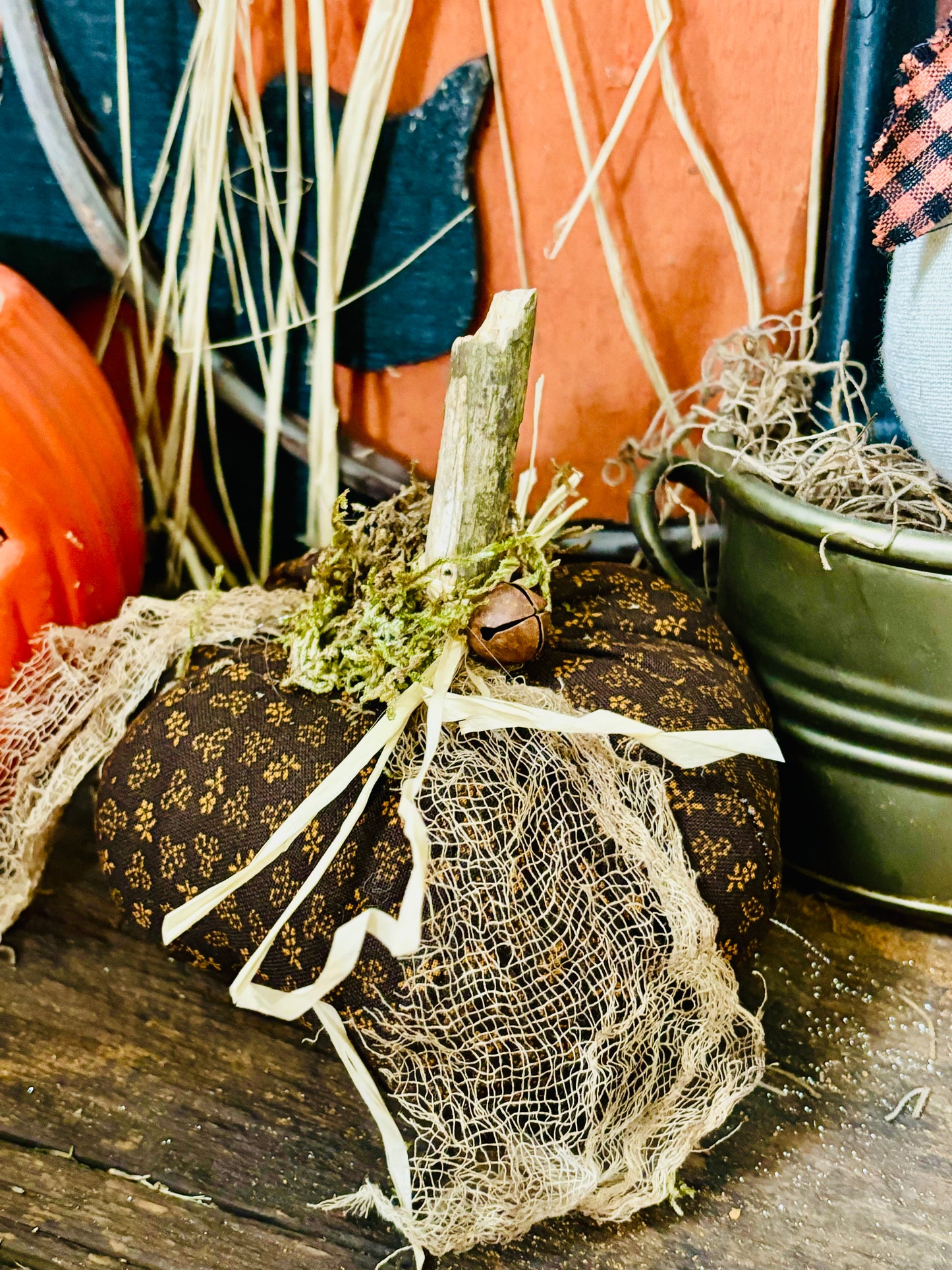 Primitive Farmhouse Pumpkin Autumn Decor