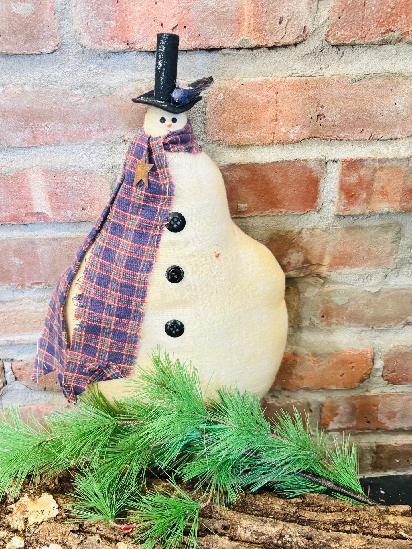 Primitive handmade Christmas Snowman Ornie: Rustic Handmade Winter Decor