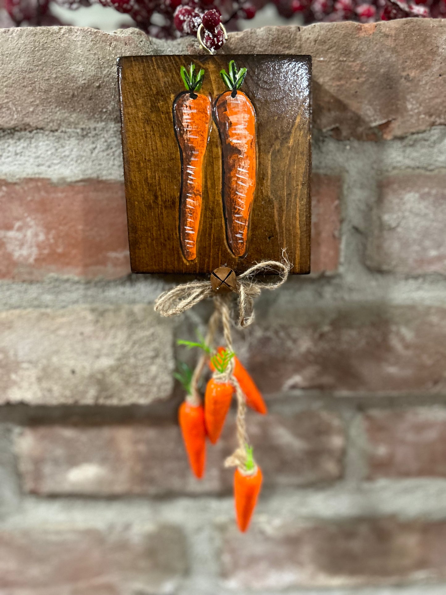 Primitive Hand painted Easter Carrot Plaque, Easter Wall plaque, Primitive Easter Bunny Wall Decor, Handmade wooden plaque