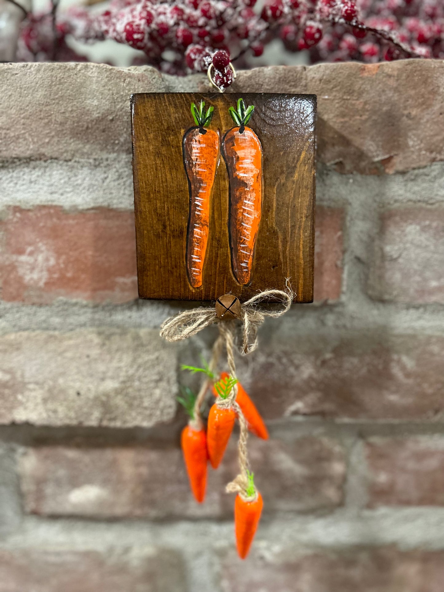 Primitive Hand painted Easter Carrot Plaque, Easter Wall plaque, Primitive Easter Bunny Wall Decor, Handmade wooden plaque