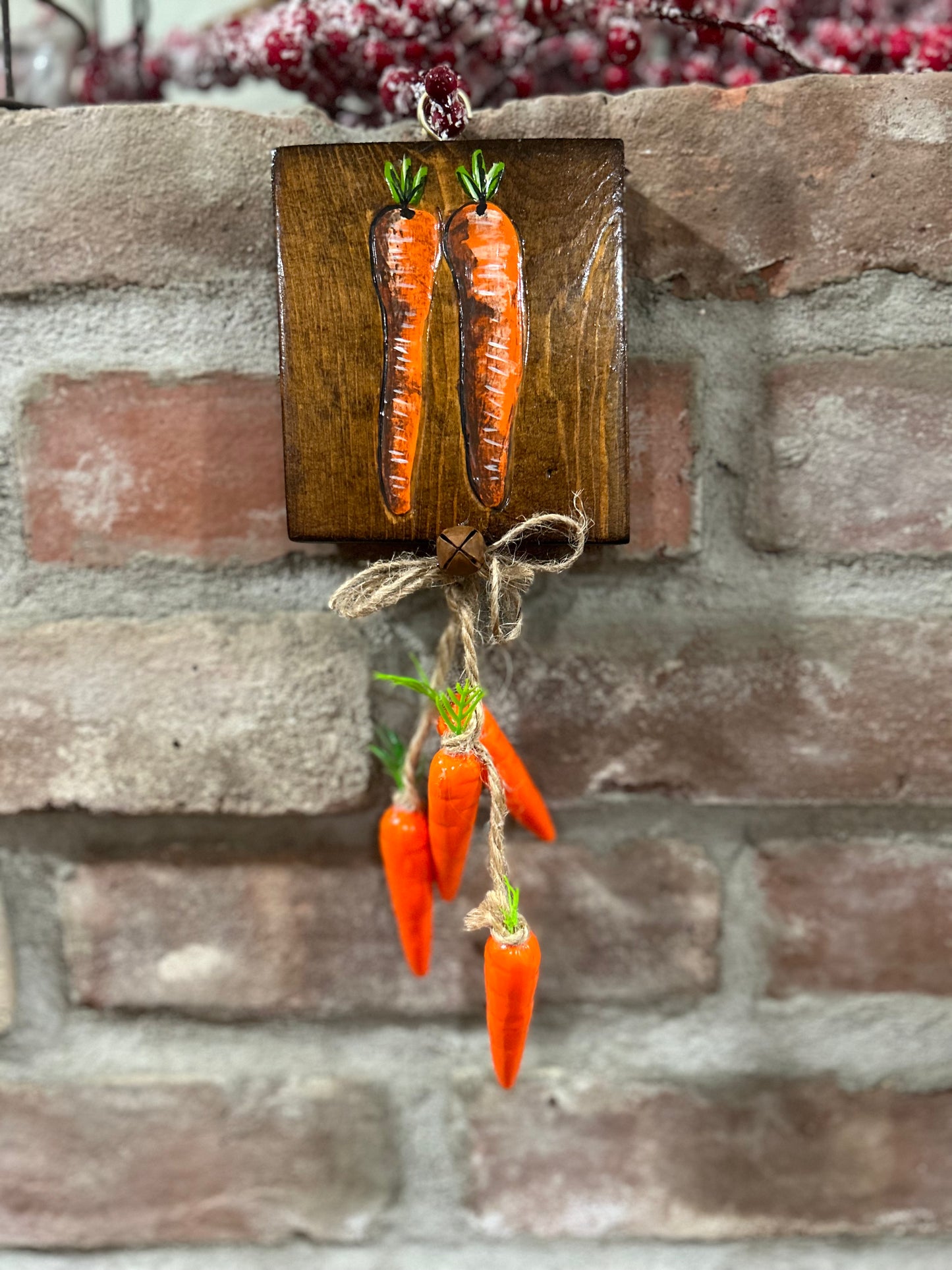 Primitive Hand painted Easter Carrot Plaque, Easter Wall plaque, Primitive Easter Bunny Wall Decor, Handmade wooden plaque