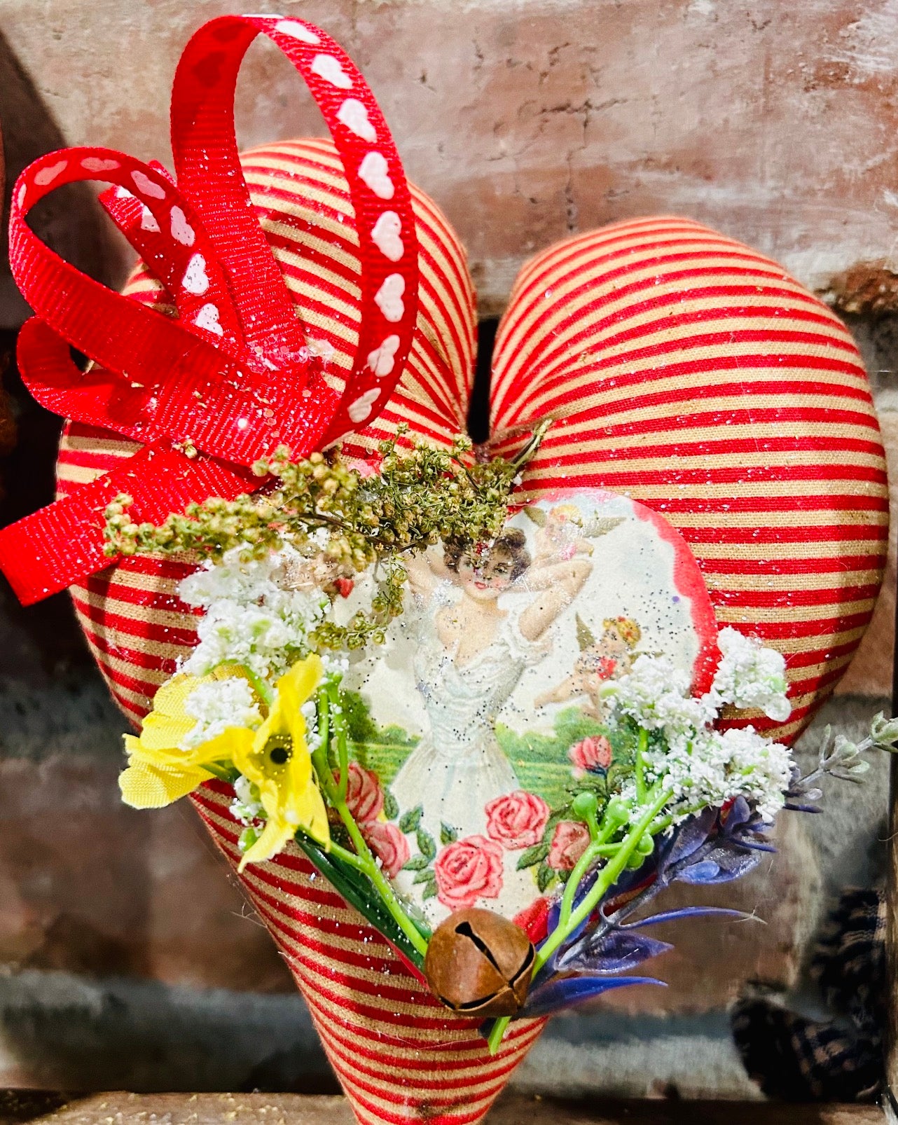 Victorian Valentines Day Heart