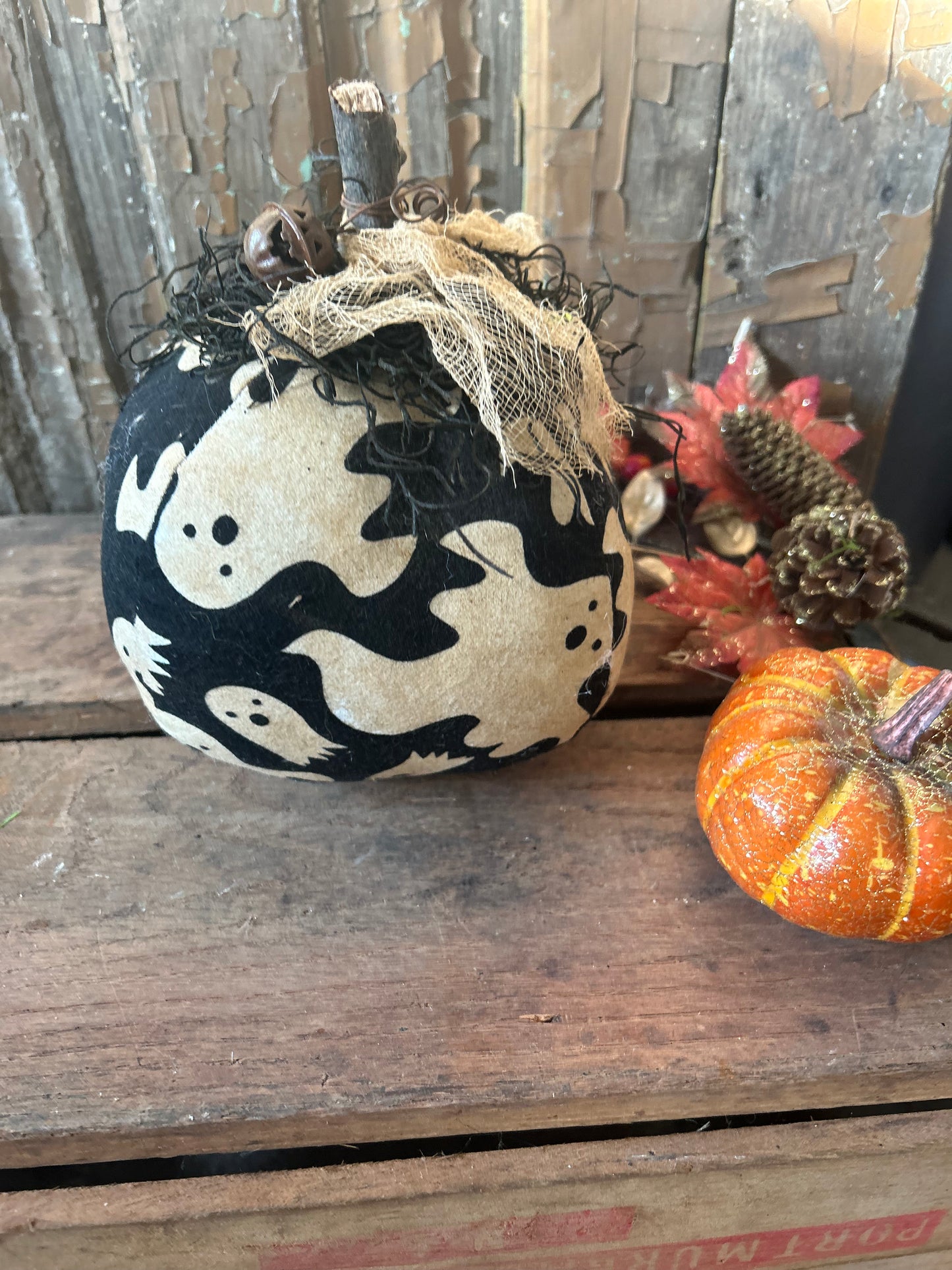 Primitive Halloween Pumpkin, Primitive Ghost Pumpkin, Fall Decor, Halloween Decor