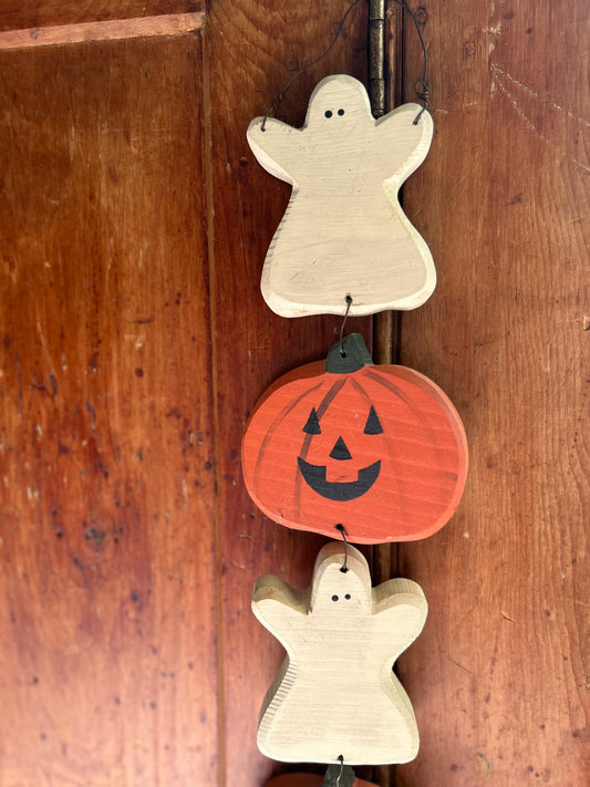 Primitive Halloween Hanging Ghost and Pumpkin Decor, Halloween Wall Decor