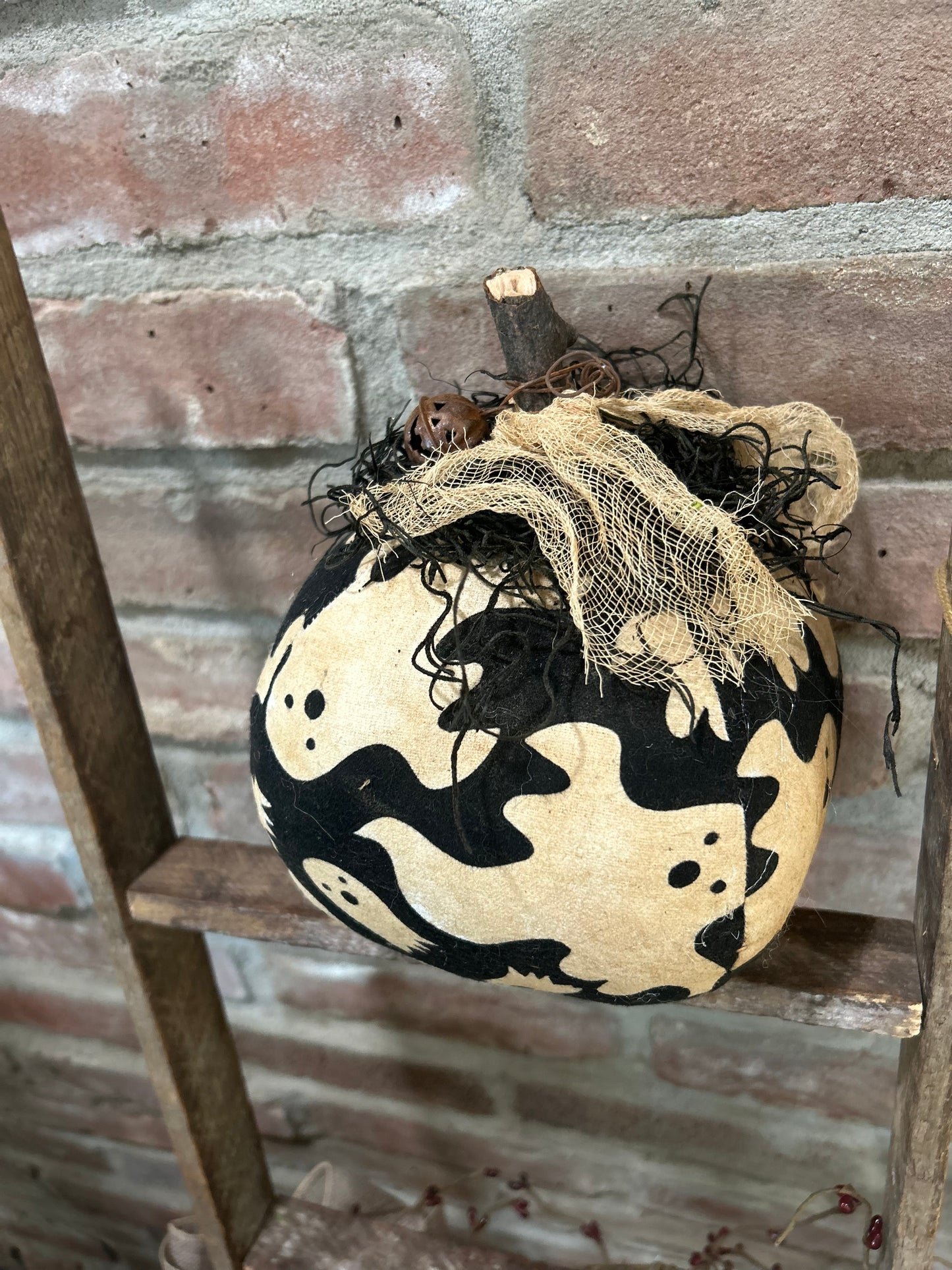 Primitive Halloween Pumpkin, Primitive Ghost Pumpkin, Fall Decor, Halloween Decor