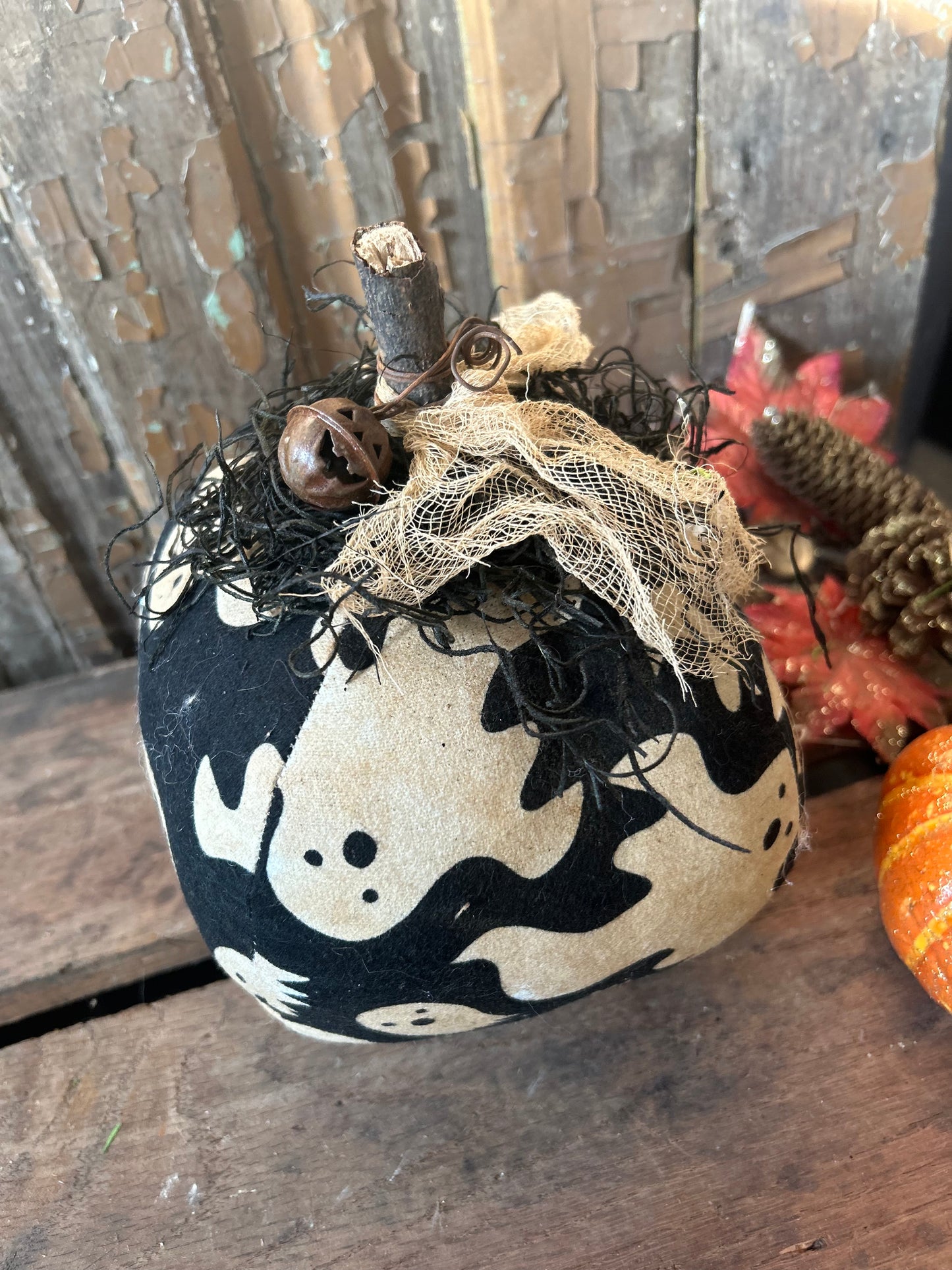 Primitive Halloween Pumpkin, Primitive Ghost Pumpkin, Fall Decor, Halloween Decor