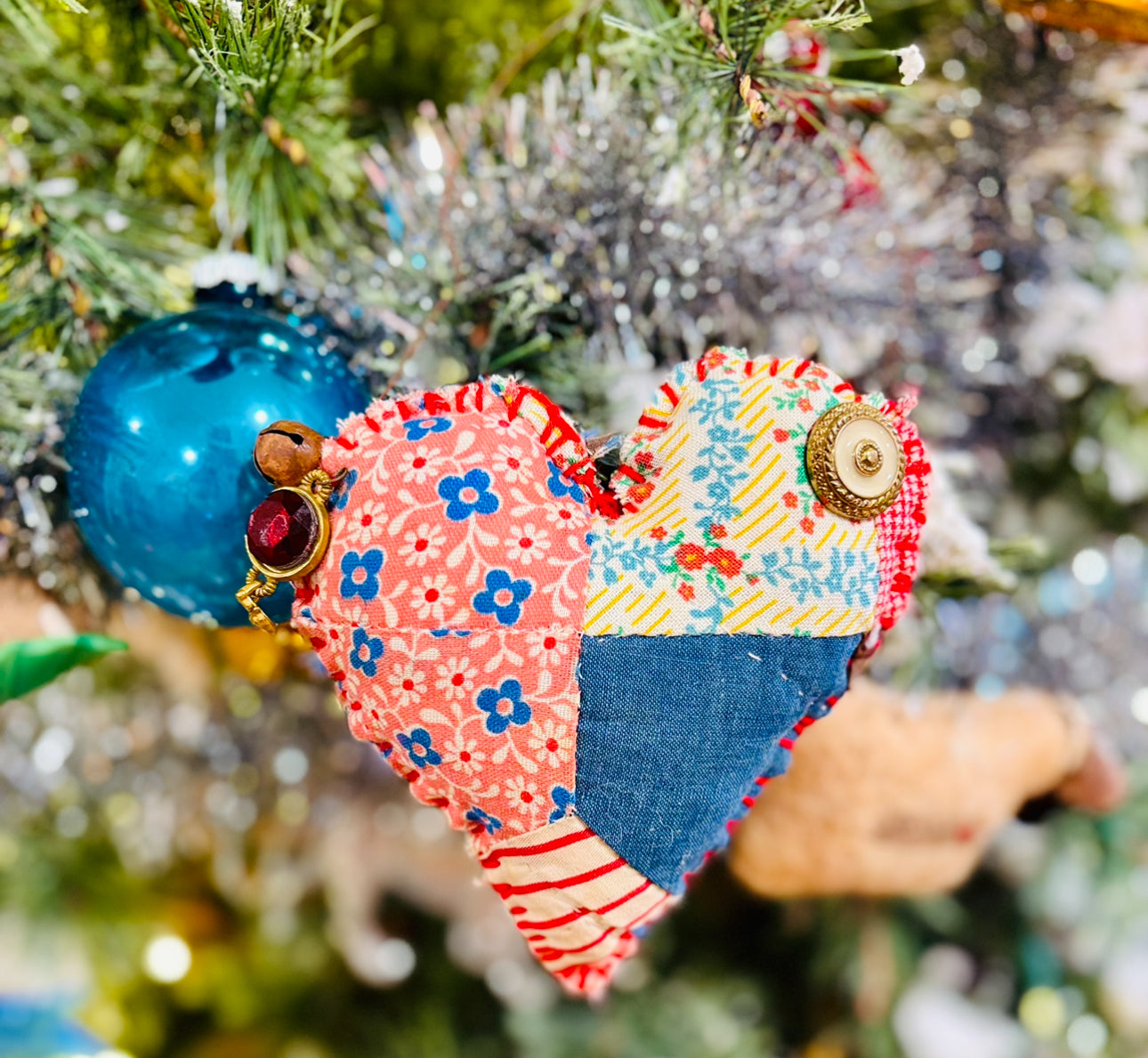 Primitive Valentines Day Heart, Antique Feed Sack Fabric Heart, Heart Ornie, Hanging Heart Ornament, Primitive Farmhouse, Quilted Heart