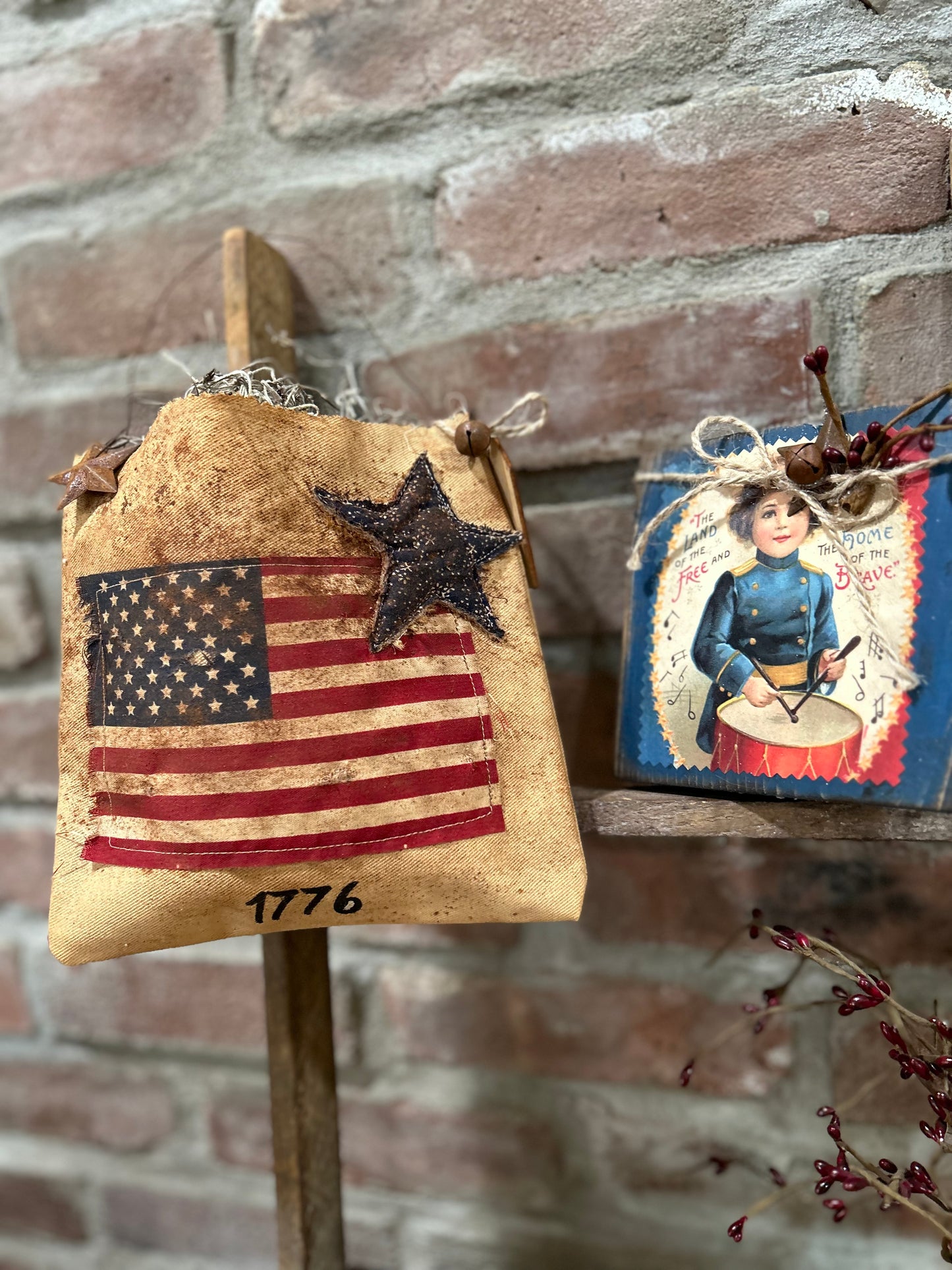 Primitive Patriotic Ditty Hanging Bag, Primitive Americana Decor, Americana Ditty Bag, Stars and Stripes