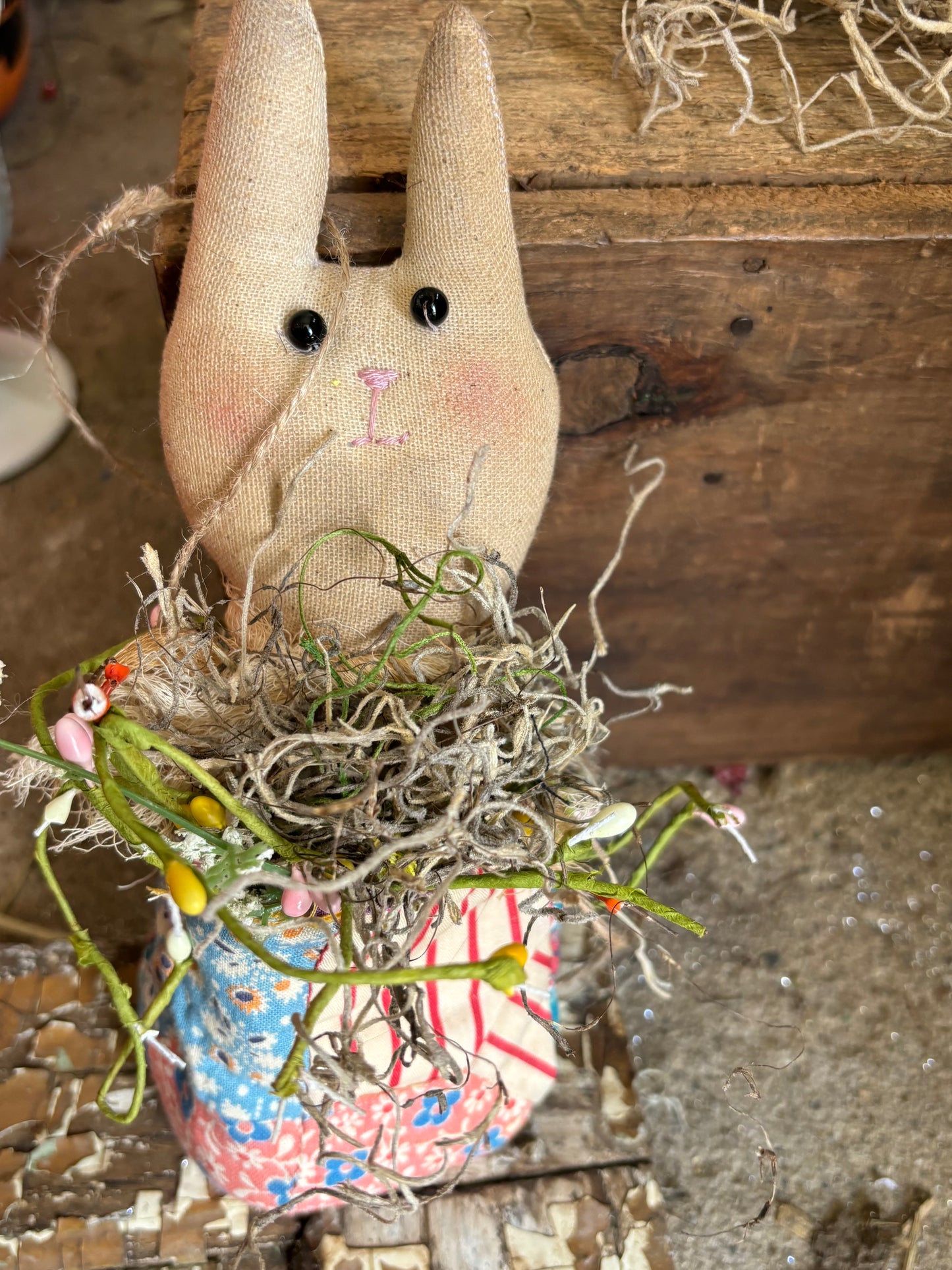 Primitive Farmhouse Easter Bunny Hanging Ornament, Primitive Bunny Easter Decor, Easter bunny Egg