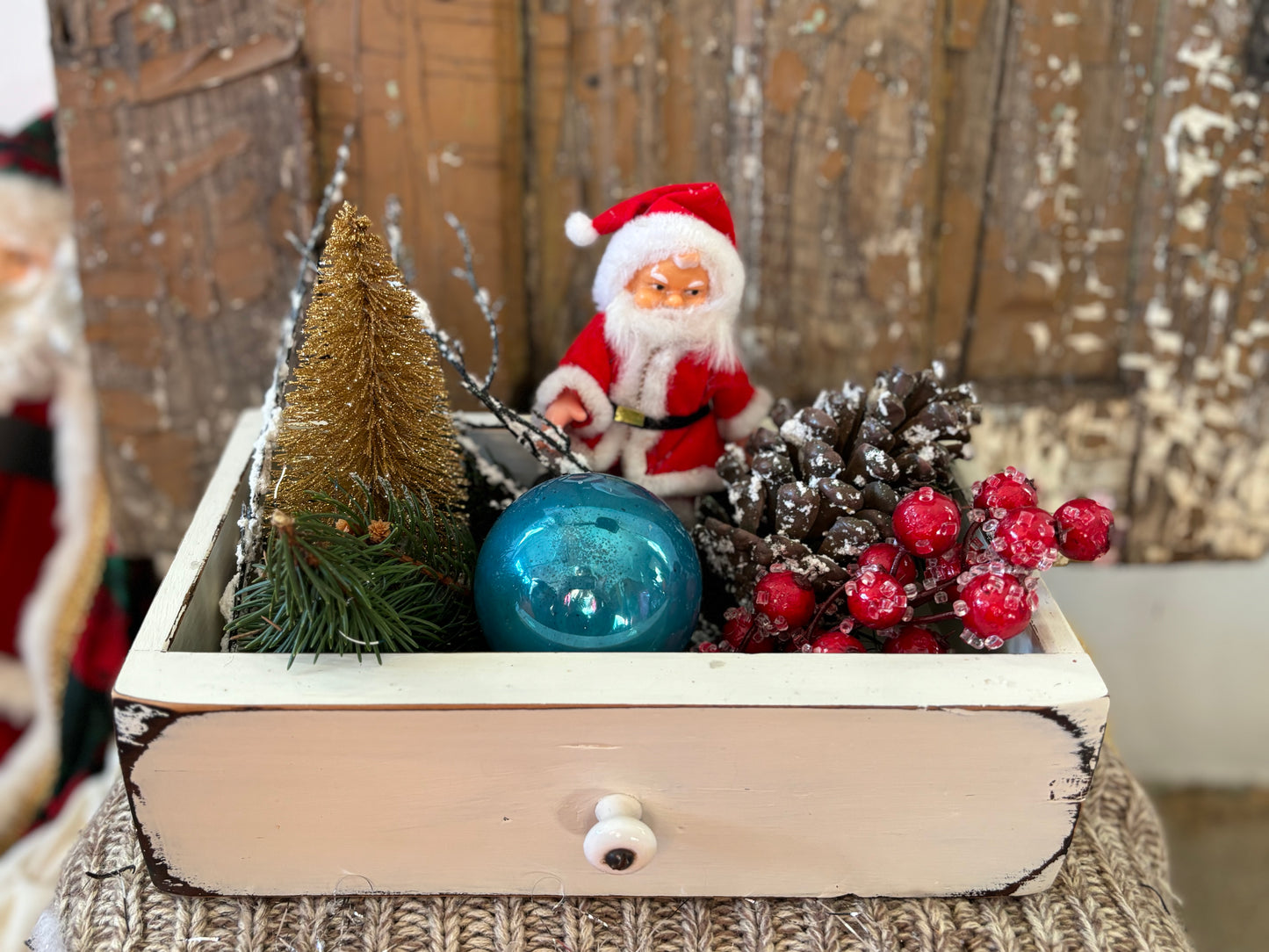 Vintage Farmhouse Christmas Display, Christmas Vignette Diorama, Antique Wooden Box, Winter Centerpieces, Christmas Centerpiece, Santa