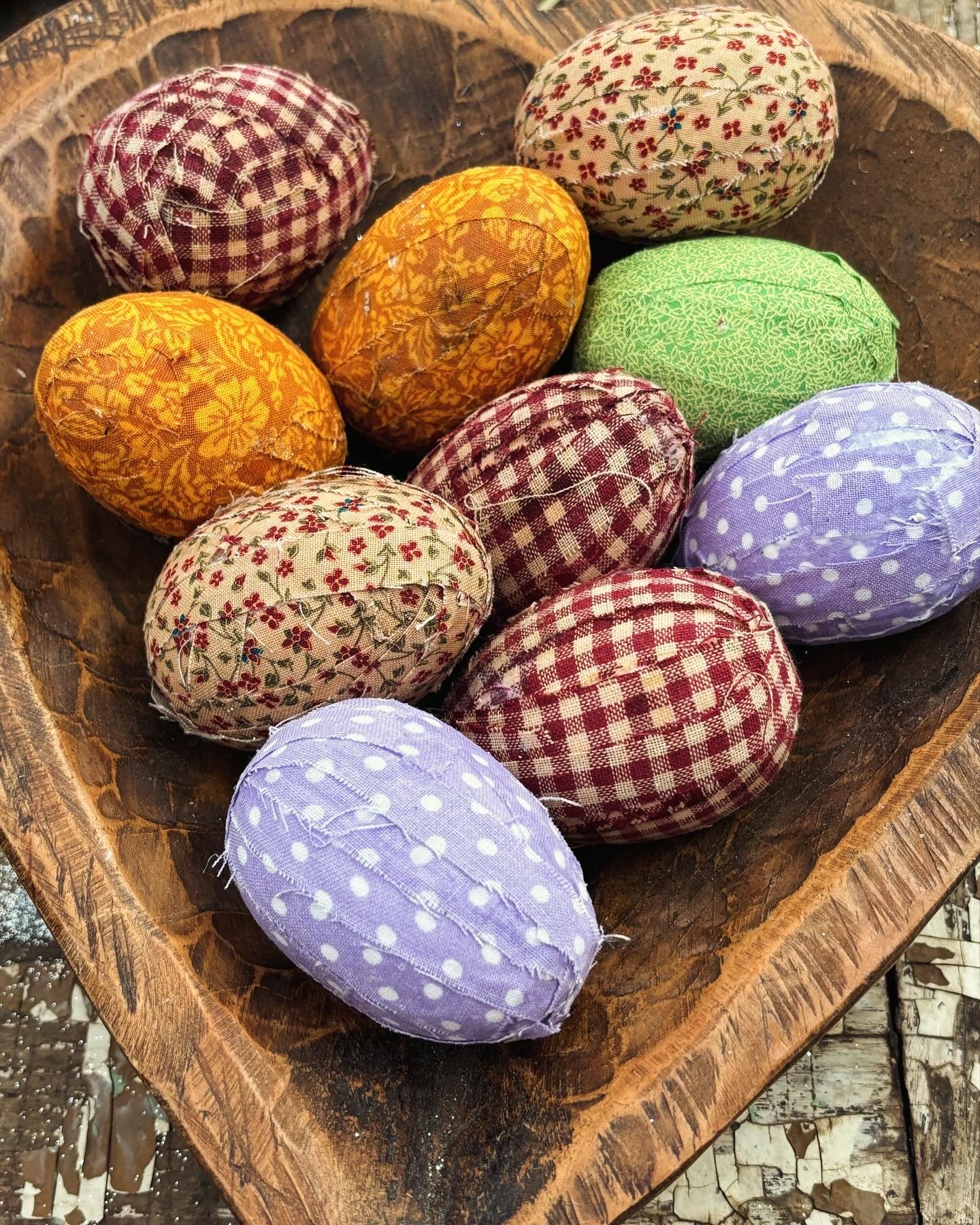 Primitive Farmhouse Fabric Wrapped Easter Eggs~Easter Egg Bowl Fillers~Primitive Easter Eggs~Farmhouse Easter Decor