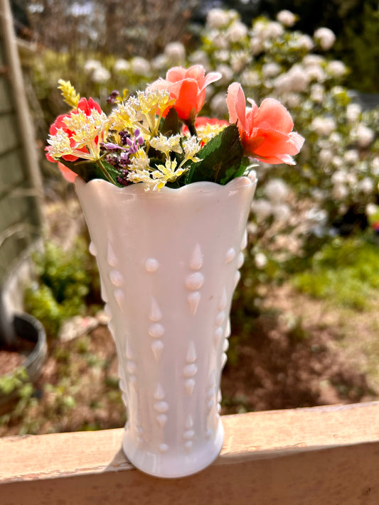 Vintage Farmhouse French Wedding Centerpiece, Vintage Milk Glass Floral Centerpiece