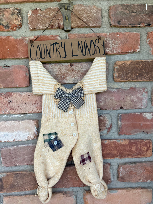 Country Laundry, Country Long Johns, Shabby Socks Country Laundry Hanger