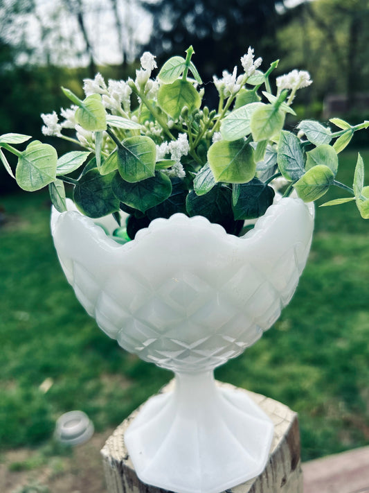 Vintage Farmhouse Wedding Vase, Rustic Centerpiece Decor, Rustic Farmhouse Vase, Floral Farmhouse Centerpiece