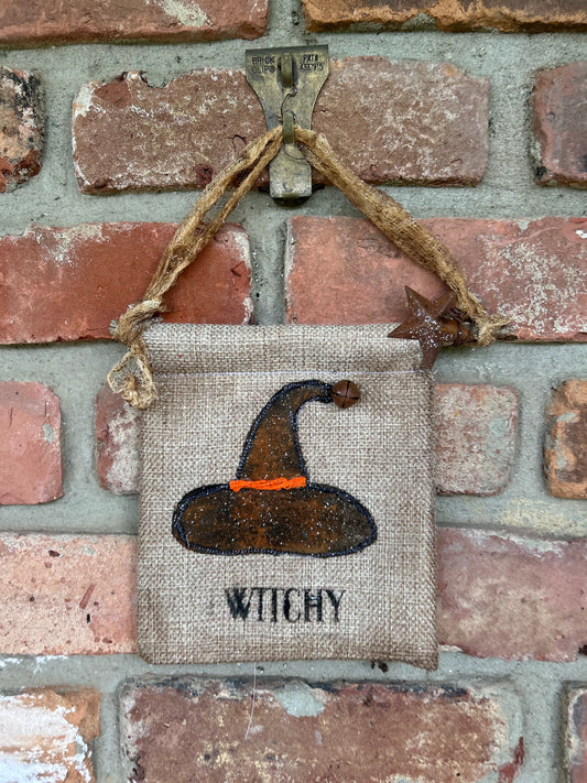 Primitive Farmhouse Halloween Witch Flag, Hanging Halloween Banner, Halloween Wall Decor, Witchy