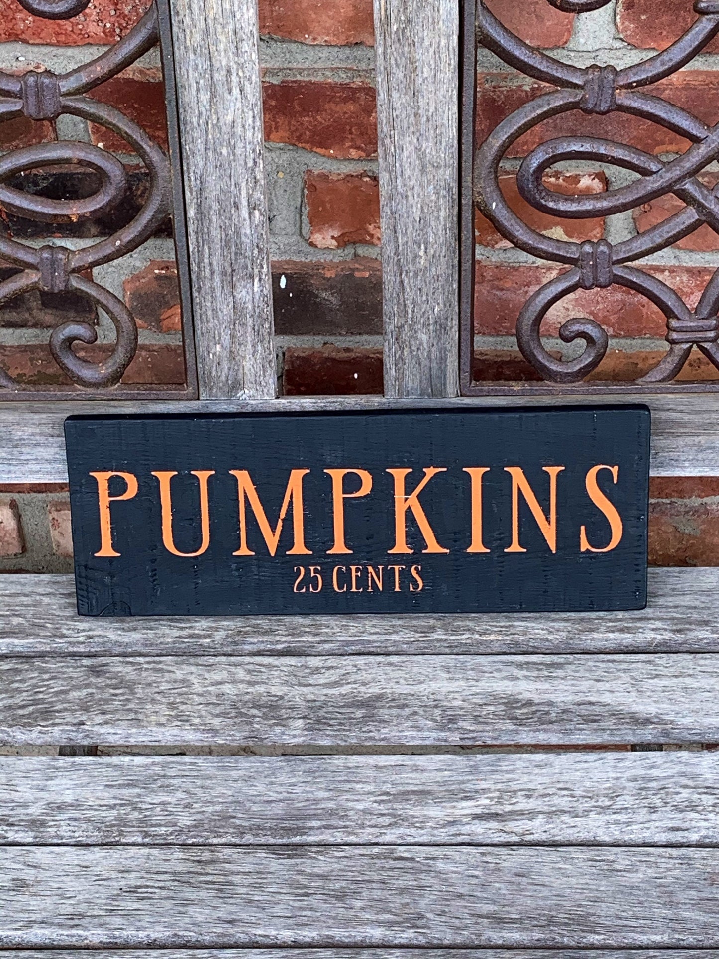 Rustic Primitive Pumpkin Sign on reclaimed pallet wood