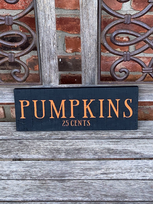 Rustic Primitive Pumpkin Sign on reclaimed pallet wood