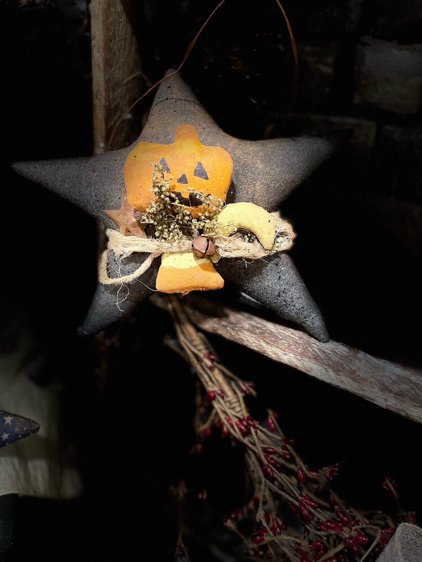 Primitive Halloween Hanging Star Ornament - Halloween Decor -Halloween Pumpkin Candy Corn - Fall Decor - Autumn Decor - Pumpkin Decor - Prim