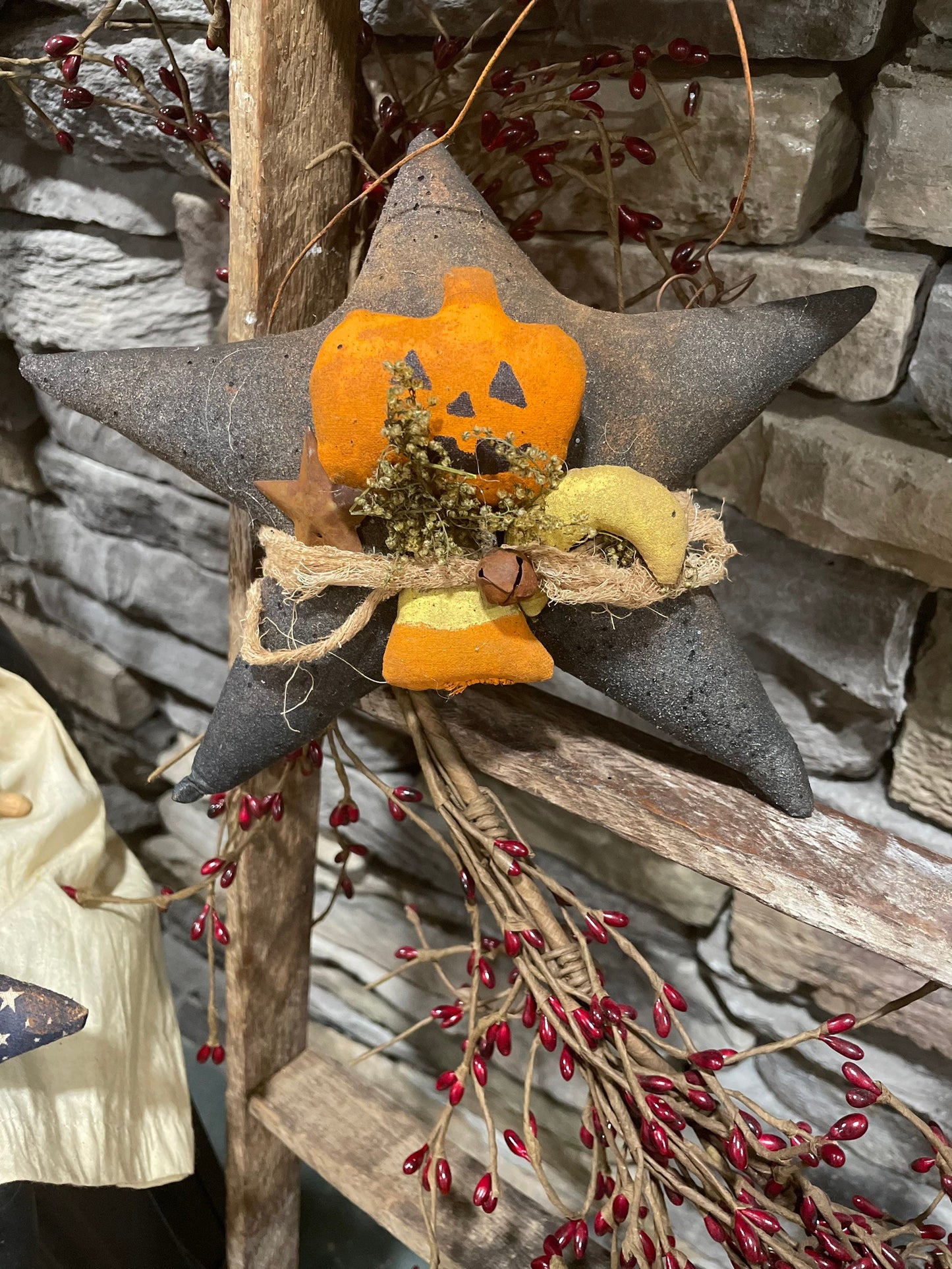 Primitive Halloween Hanging Star Ornament - Halloween Decor -Halloween Pumpkin Candy Corn - Fall Decor - Autumn Decor - Pumpkin Decor - Prim