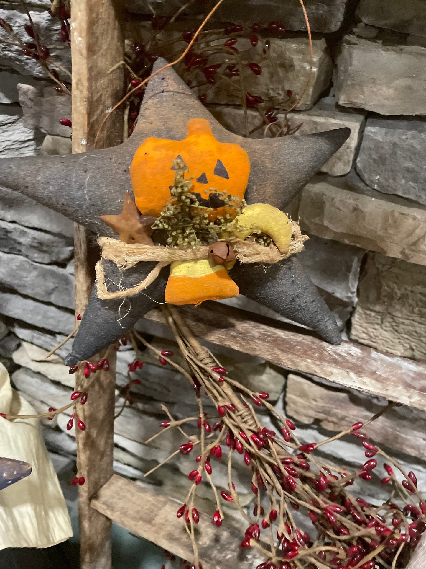 Primitive Halloween Hanging Star Ornament - Halloween Decor -Halloween Pumpkin Candy Corn - Fall Decor - Autumn Decor - Pumpkin Decor - Prim