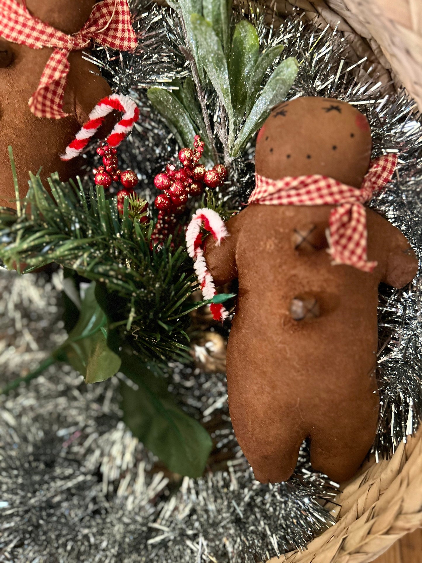 Large Primitive Gingerbread Man Christmas Holiday Decor Bowl Filler - Ornie