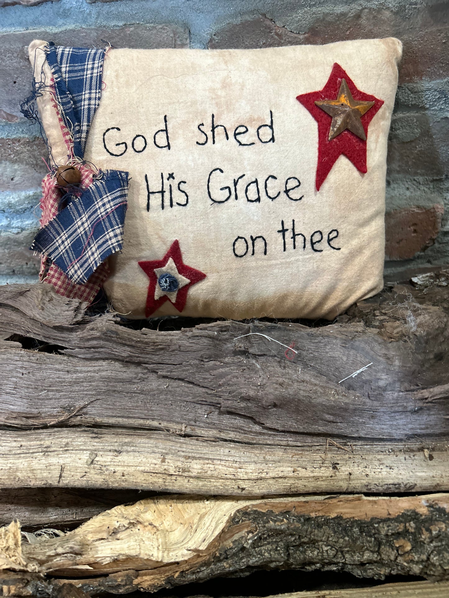 Primitive Patriotic Pillow Tuck, Primitive Americana Decor, Prim Patriotic Pillow