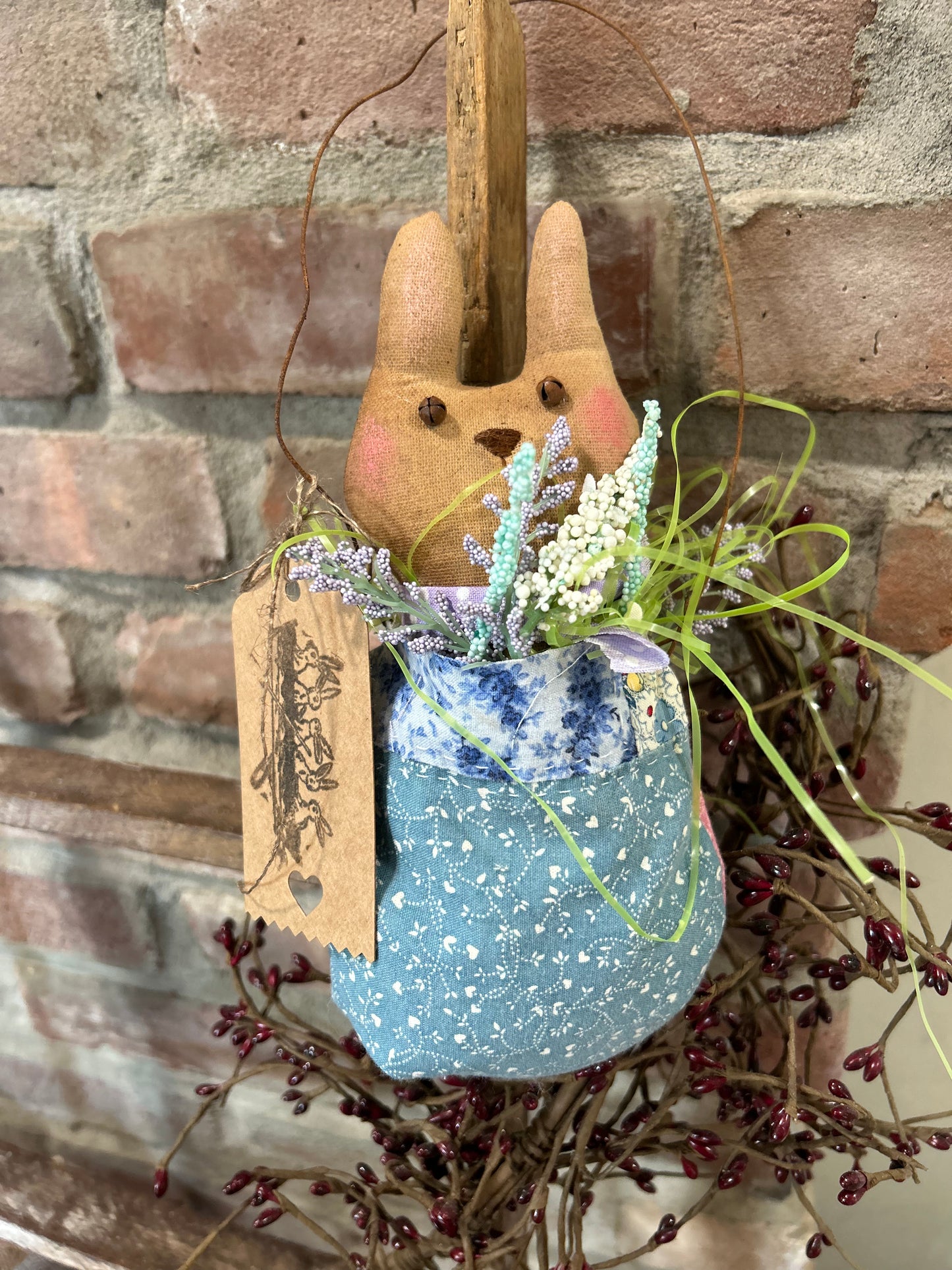 Primitive Farmhouse Easter Bunny Hanging Ornament, Primitive Bunny Easter Decor, Easter bunny Egg