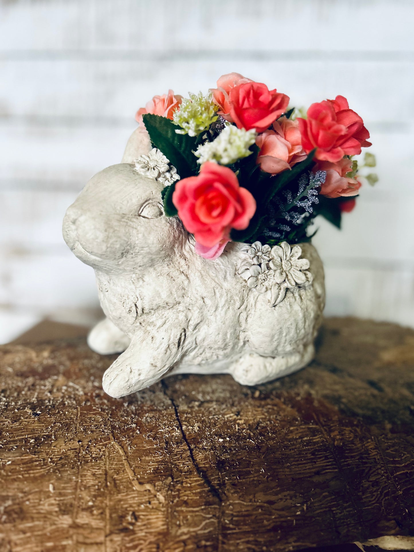 Antique Farmhouse Faux cement bunny Planter, Rustic Farmhouse Spring Centerpiece, Floral Easter Centerpiece